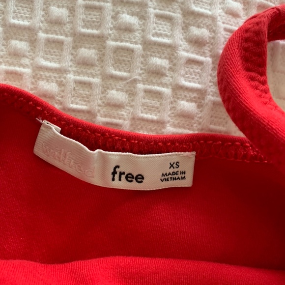Wilfred Free Size XS Red Crop Top - Picture 3 of 3